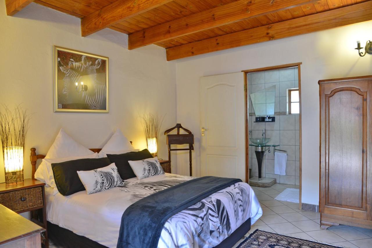 Owls Loft Guest House ミッドラント エクステリア 写真