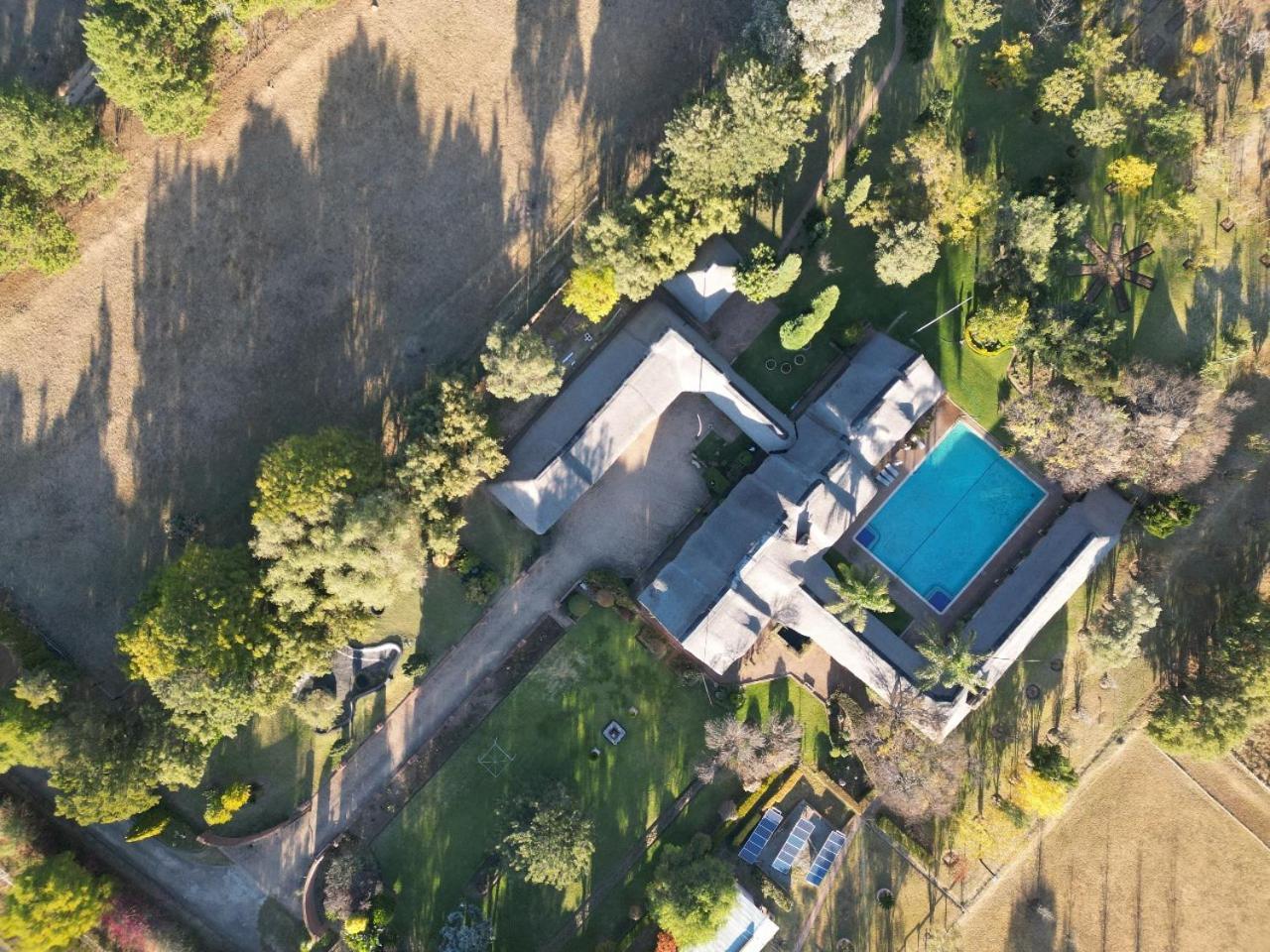Owls Loft Guest House ミッドラント エクステリア 写真